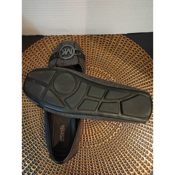 Michael Kors Flats Size 9M - Picture 7 of 7